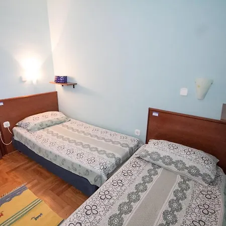 Valdepian 3br With Balcony With Sea View Basanija