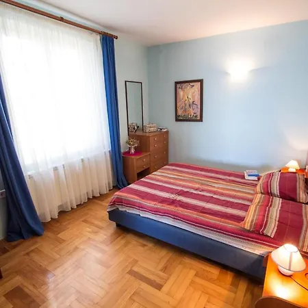 Valdepian 3br With Balcony With Sea View Basanija