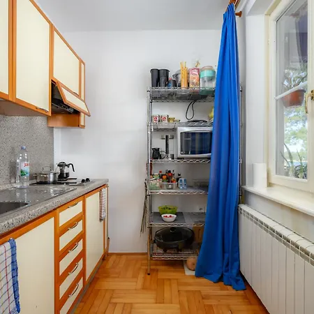 Valdepian 3br With Balcony With Sea View Basanija
