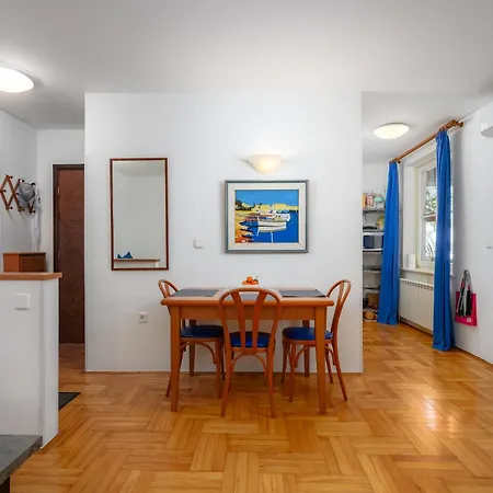 Valdepian 3br With Balcony With Sea View Bašanija